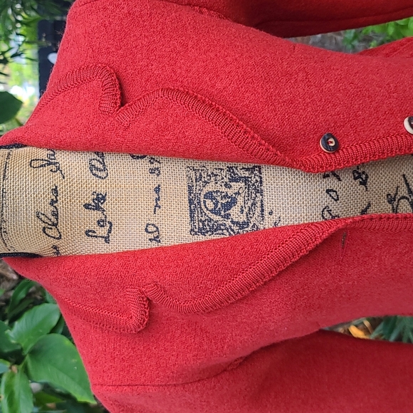 Vintage Geiger Tyrol S. red 100% wool button front sweater. EUC. Made in Austria - Picture 4 of 14